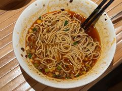 -周小波重庆小面·重庆名小吃(邹容路店)