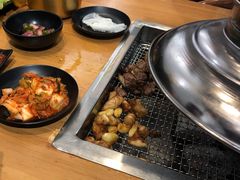 -肉甲韩国木炭烤肉(新壹街1店)