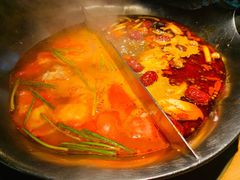 台式麻辣锅-湊湊火锅·茶憩(杭州湖滨银泰in77店)