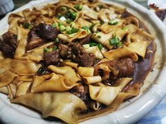 -壹阁胡羊焖饼(特色小吃街店)
