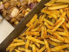 -老东镇啤酒屋海鲜加工·蒸汽海鲜·海鲜烧烤(台东店)