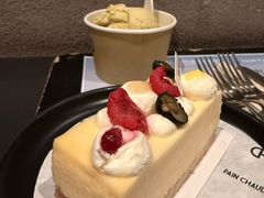 -PAIN CHAUD 百丘(静安久光店)