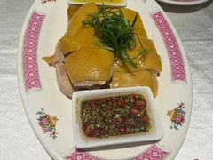 -炆艺乳鸽·煲仔饭大排档(望京来广营店)