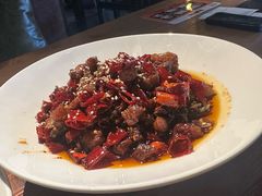 -临界音乐酒馆·小龙虾·江湖菜(华熙LIVE·鱼洞店)
