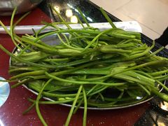 -老石黑山羊毛驴肉火锅(金凯广场店)