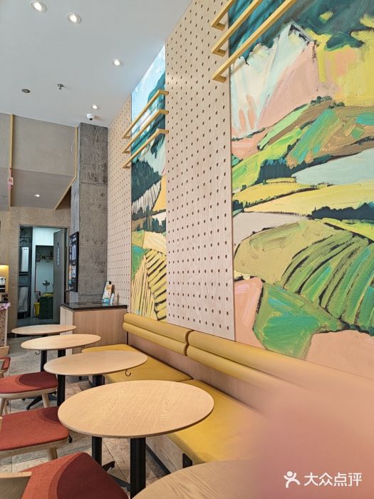 星巴克(武汉奥山世纪城店)图片