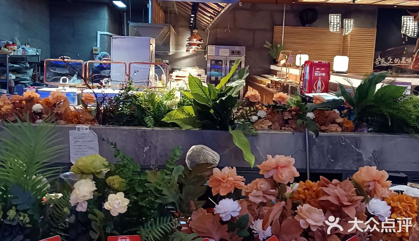 沈阳百元以里的自助餐，究竟有多好吃，天天爆满