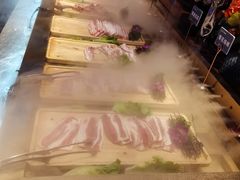 -蒙肥羊·酸汤潮牛·鲜牛肉火锅烤肉自助(岗顶店)