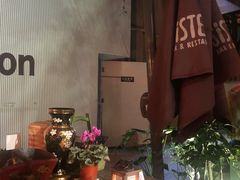 -SISTERS BAR RESTAURANT川意酒馆(嘉善老市H楼店)