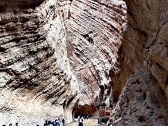 -天山神秘大峡谷