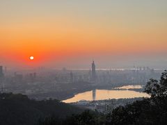 -紫金山山顶公园