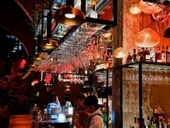 -FOUR PLAY BAR