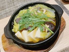 豆腐菌菇蔬菜锅-歌行灯日本料理(伊势丹店)