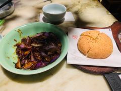 -弄堂里(西溪龙湖天街店)