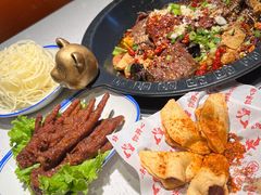 -江湖小牛·水煮牛排火锅(欧亚新生活购物广场店)