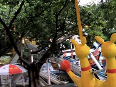 -顺德大良半月城游乐场