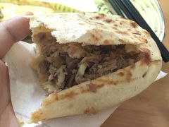 熏肉鞋底火烧-宝光熏肉鞋底火烧(新街口店)