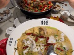 -渔语鱼酸菜鱼新川菜(来福士店)