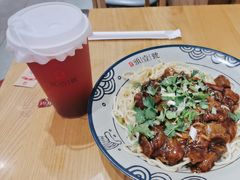 -头壹号 大油条·老长沙盖码饭(北辰店)