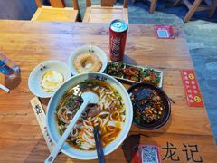 -湘人龙记老长沙米粉(华普国际大厦店)