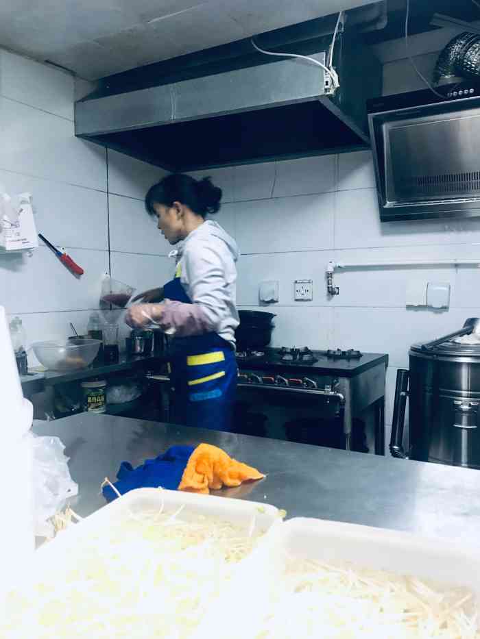 做物业怎么样啊(做物业怎么样啊工资高吗)