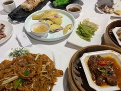 干炒牛河-稻香酒家·34年老字号·港式粤菜(汉街店)