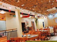 大堂-丹江口渔村·湘味厨房(桃园店)