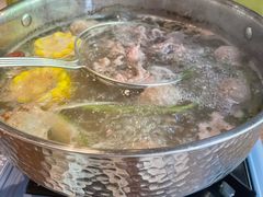 -牛满溢·自助潮汕鲜牛肉火锅(龙汇路店)