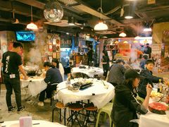 大堂-鲜入围煮花胶鸡海鲜火锅