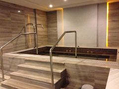 -上海怡沁园度假酒店