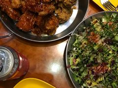 -BHC炸鸡(明洞总店)