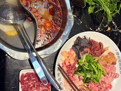 -顺水湾·牛肉牛杂火锅(驾鹤店)