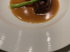 蚝皇30头中东鲍鱼扣辽参-上上一品