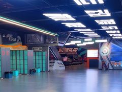-极限PLAY运动娱乐新世界·团建派对潮玩休闲馆·室内蹦极高空游乐园