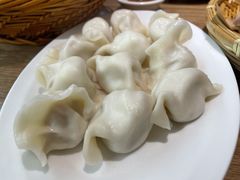 酸菜土猪肉水饺-上关雪東北菜(中房金谊店)
