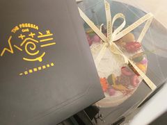 -小苍兰风铃草·礼物蛋糕(沈阳店)