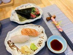 炙烤三文鱼腩手握寿司-森味花园·日本料理(伊藤洋华堂亚运村店)