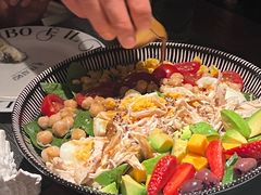 鸡肉彩虹沙拉-IL TEATRO 精品意大利餐厅