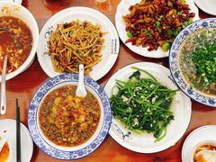 鱼香肉丝-椒香川流不息川菜馆(二七北路店)