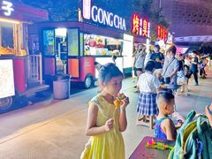 -东港音乐喷泉广场