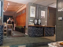 -一两饭川味素食餐厅