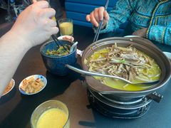 -凤凰湘语·平价海鲜餐厅(浦东旗舰店)