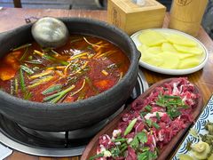 -贵厨酸汤牛肉(花果园国际中心店)