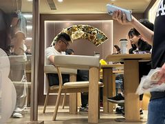 -霸王茶姬(上海恒基名人店)