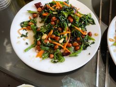 -北京龙庆四季香农家饭庄·灶台鱼·碳烤虹鳟鱼(龙庆峡店)