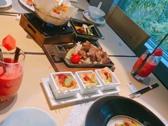-穹六人间 people 6(岳阳路店)