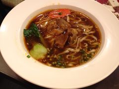 半筋半肉面-康师傅私房牛肉面(马泉营奥莱店)