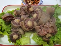 -驴公驴婆(曹杨店)