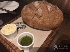 -恰餐厅及酒吧 CHAR Bar & Grill (北京丽都皇冠假日店)