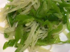 青椒土豆丝-香满锅老北京羊蝎子火锅·家常菜(新街口店)